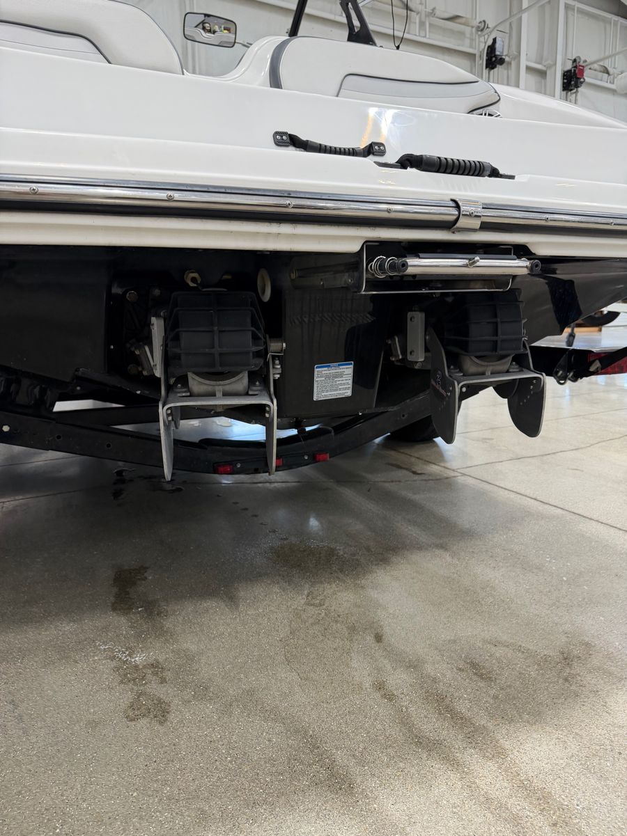 2021 Scarab 255 ID, photo 6 of 14
