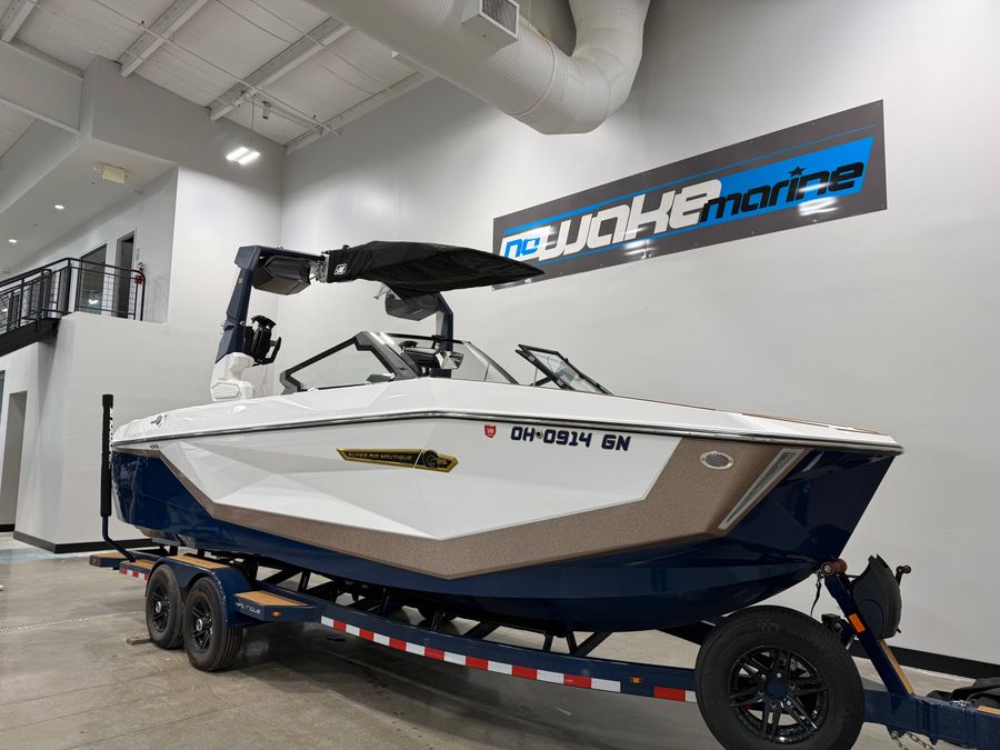 2025 Nautique G25, photo 2 of 15