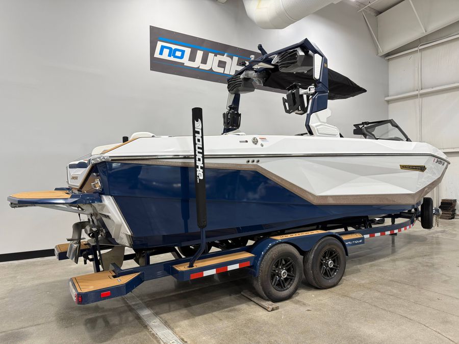 2025 Nautique G25, photo 3 of 15