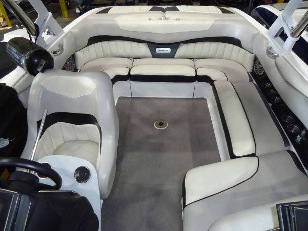 2026 Malibu Boats 22 MXZ