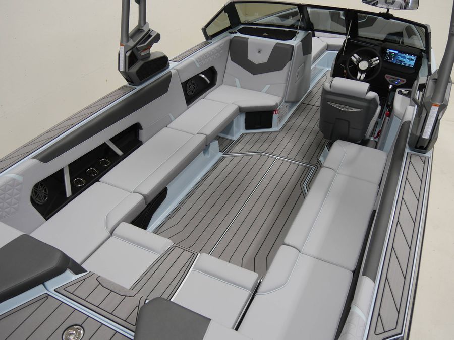 2026 Nautique GS24, photo 8 of 30