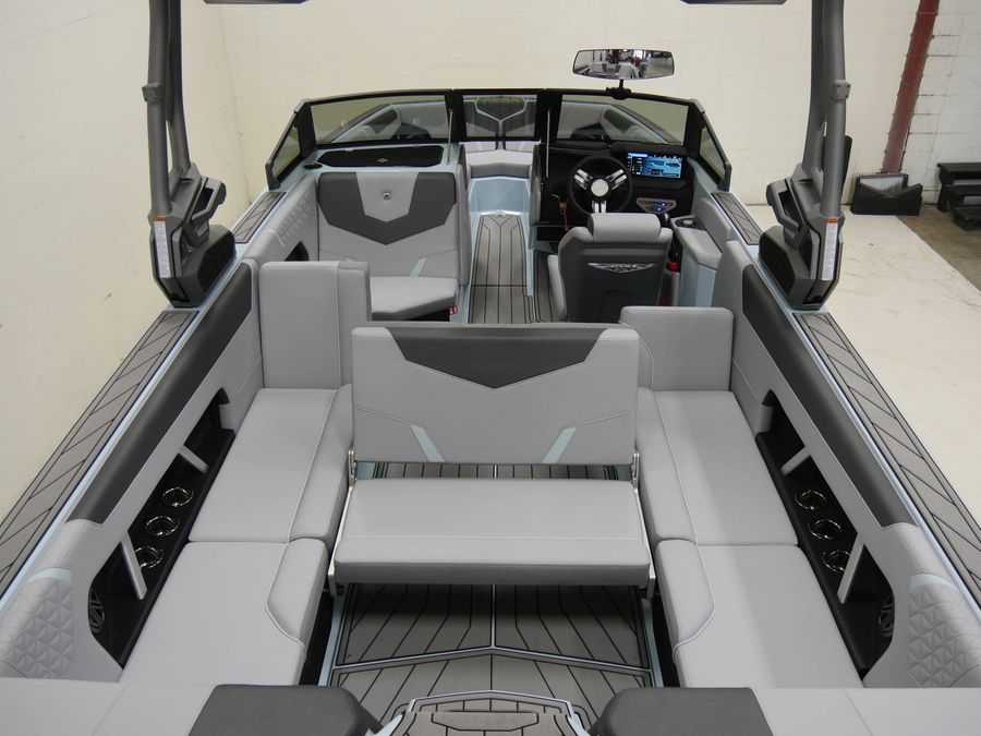 2026 Nautique GS24, photo 10 of 30