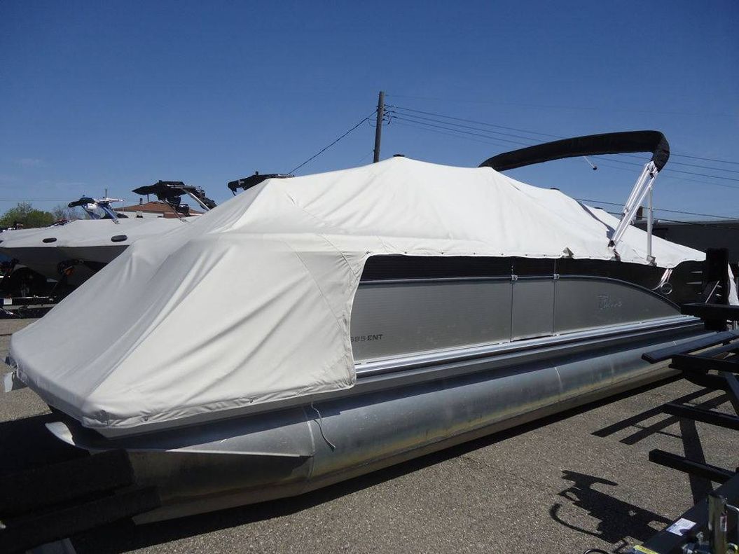 2013 Tahoe Pontoons Cascade Entertainer