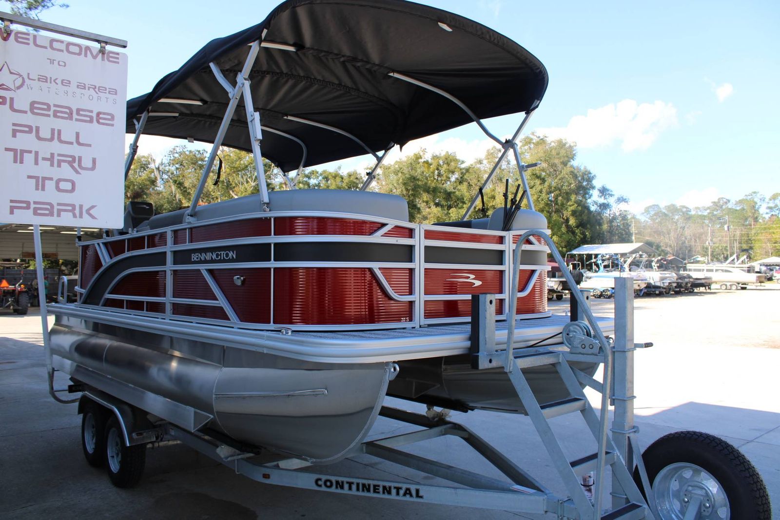 2025 Bennington 20 S Cruise pontoon for sale in Melrose, Florida — photo 4