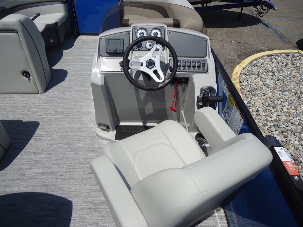 2026 Starcraft Marine EX 22 Q