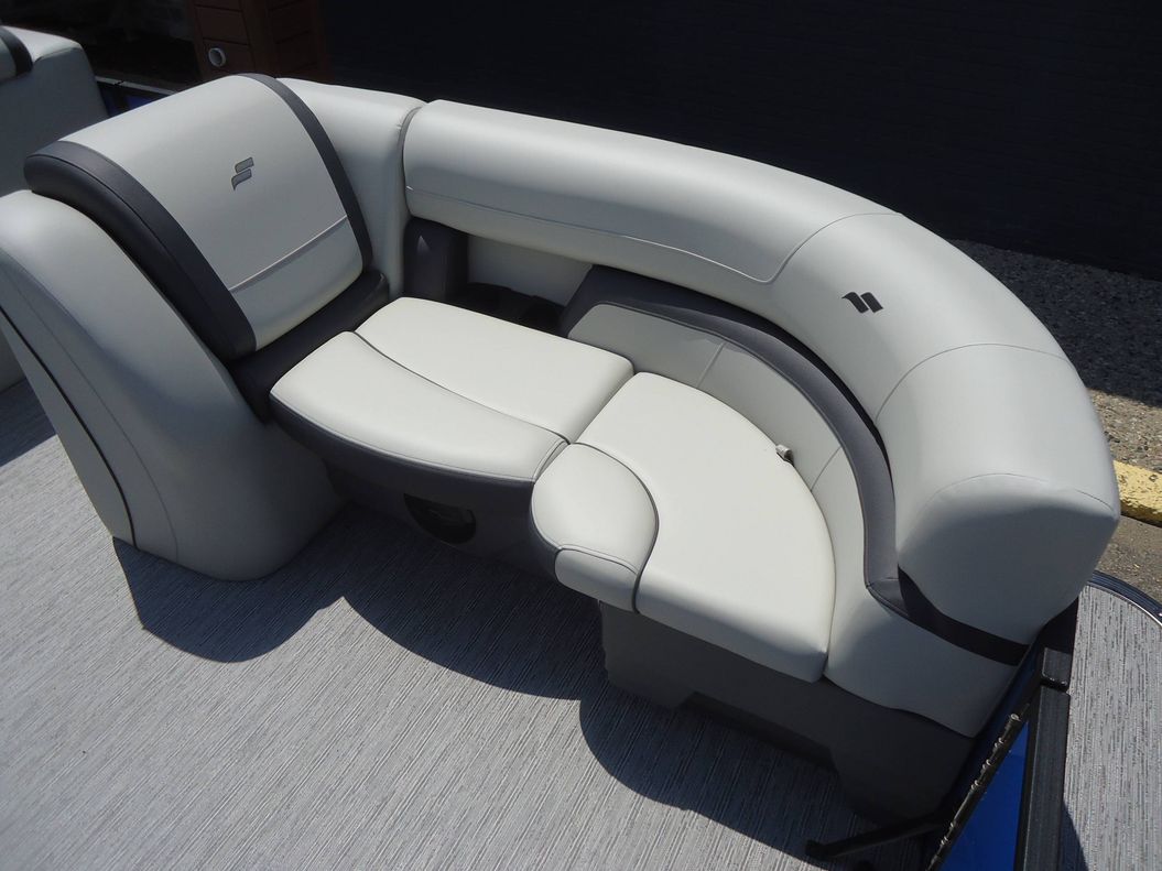 2026 Starcraft Marine EX 22 Q