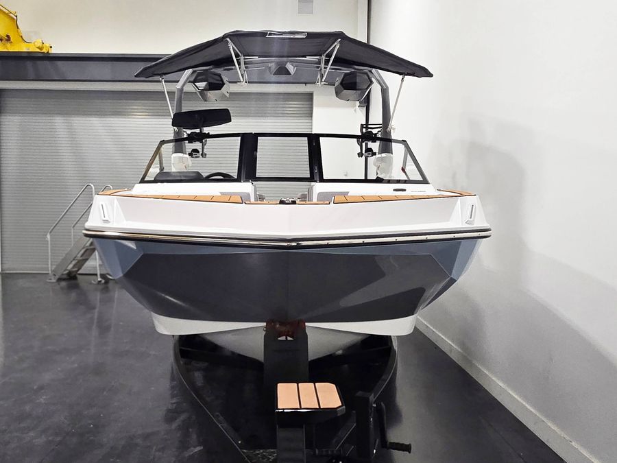 2026 Nautique GS22, photo 2 of 8
