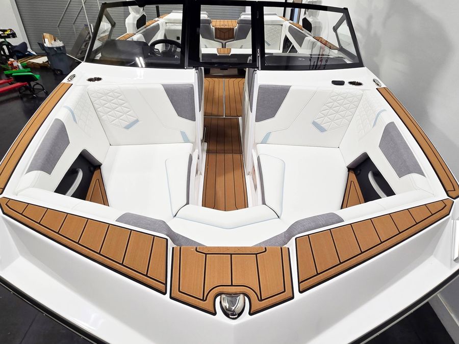 2026 Nautique GS22, photo 5 of 8