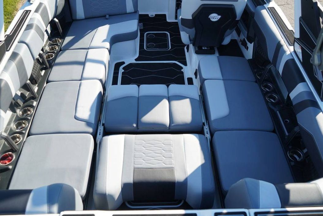 2026 Malibu Boats 23 MXZ