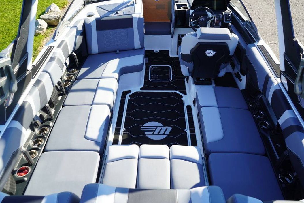 2026 Malibu Boats 23 MXZ