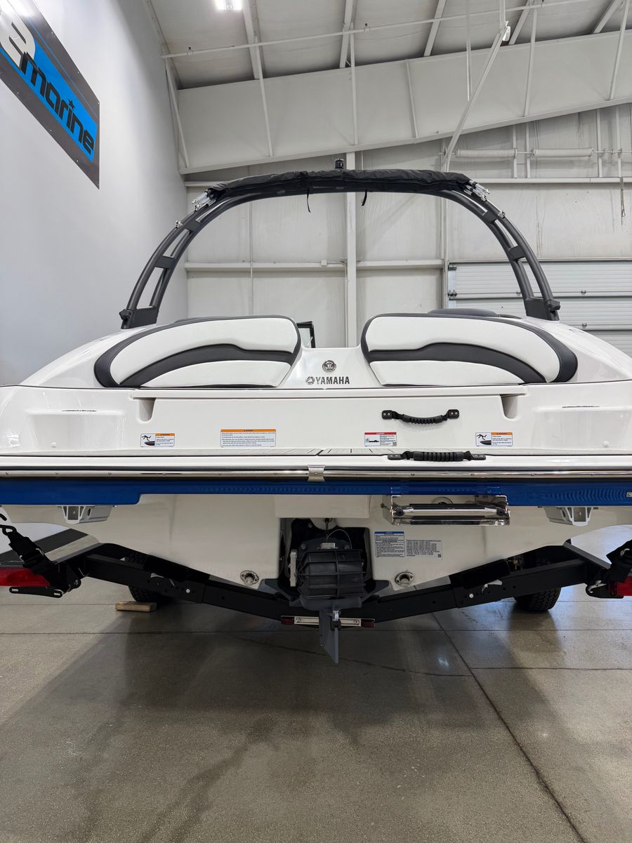 2026 Yamaha AR195, photo 6 of 13