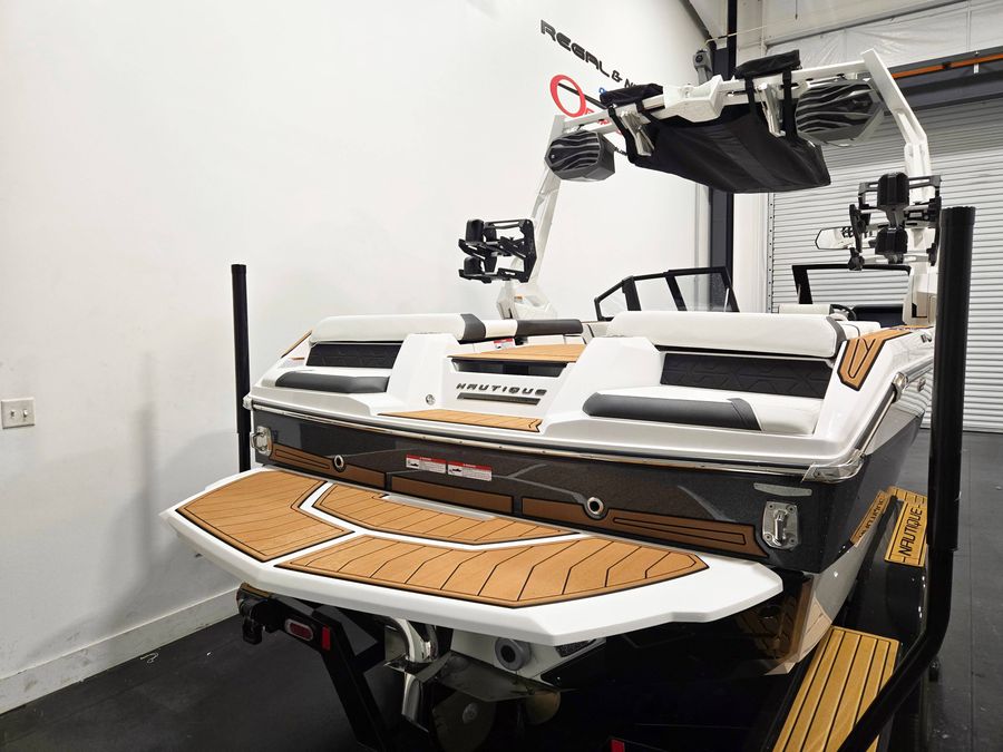 2027 Nautique GS20, photo 6 of 13