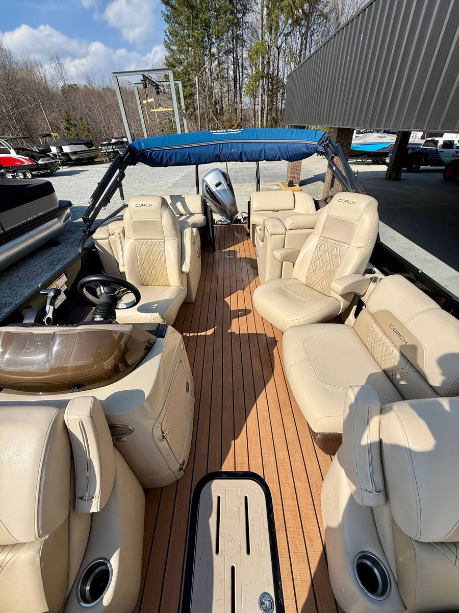 2018 Coach Pontoons 250 RL, photo 5 of 8