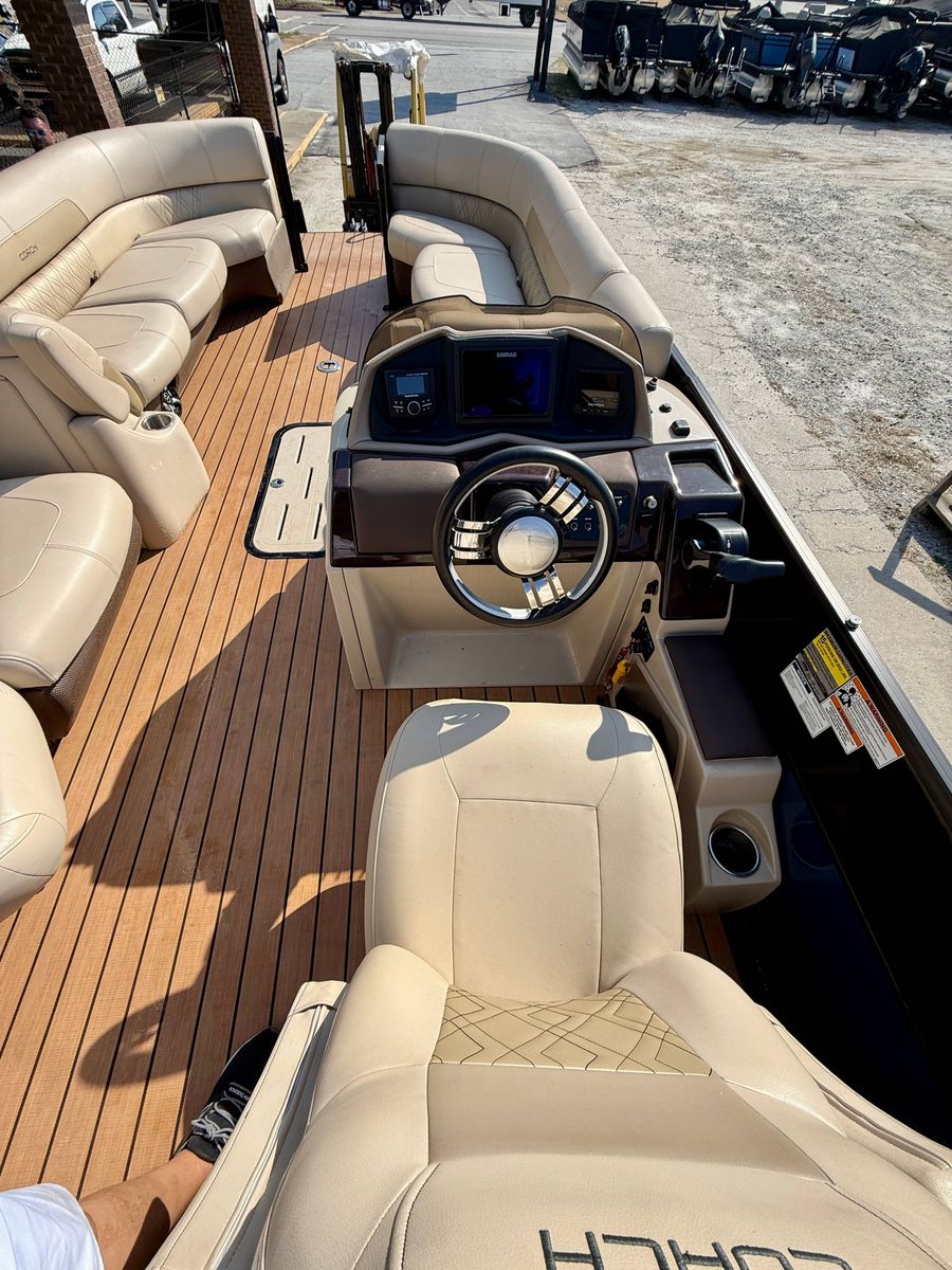 2018 Coach Pontoons 250 RL, photo 3 of 8