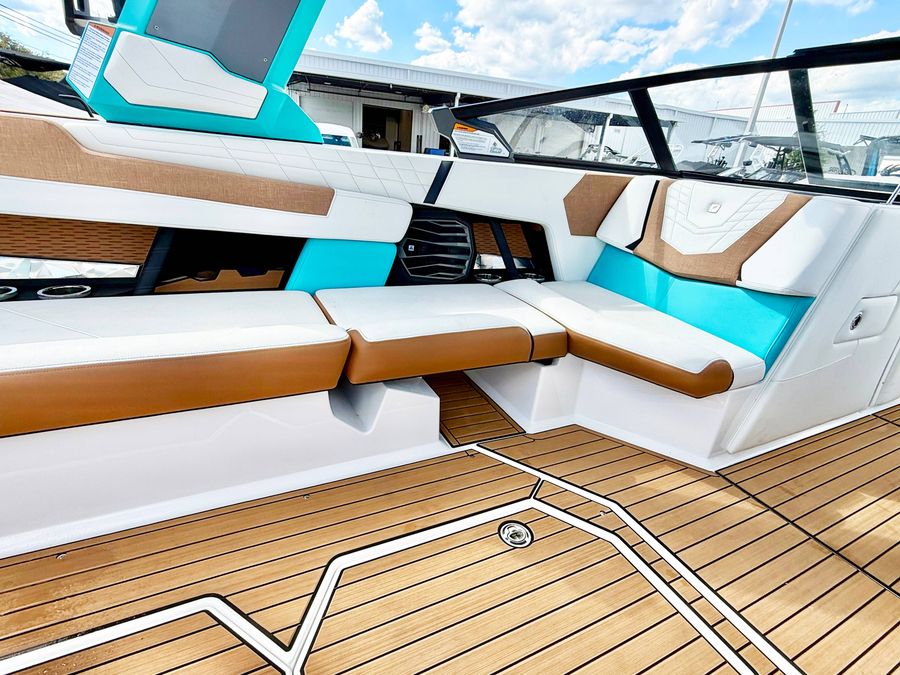 2025 Nautique G25, photo 12 of 22