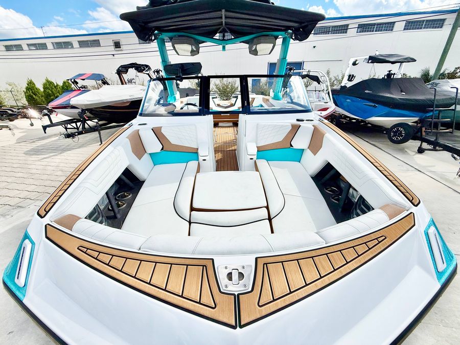 2025 Nautique G25, photo 7 of 22