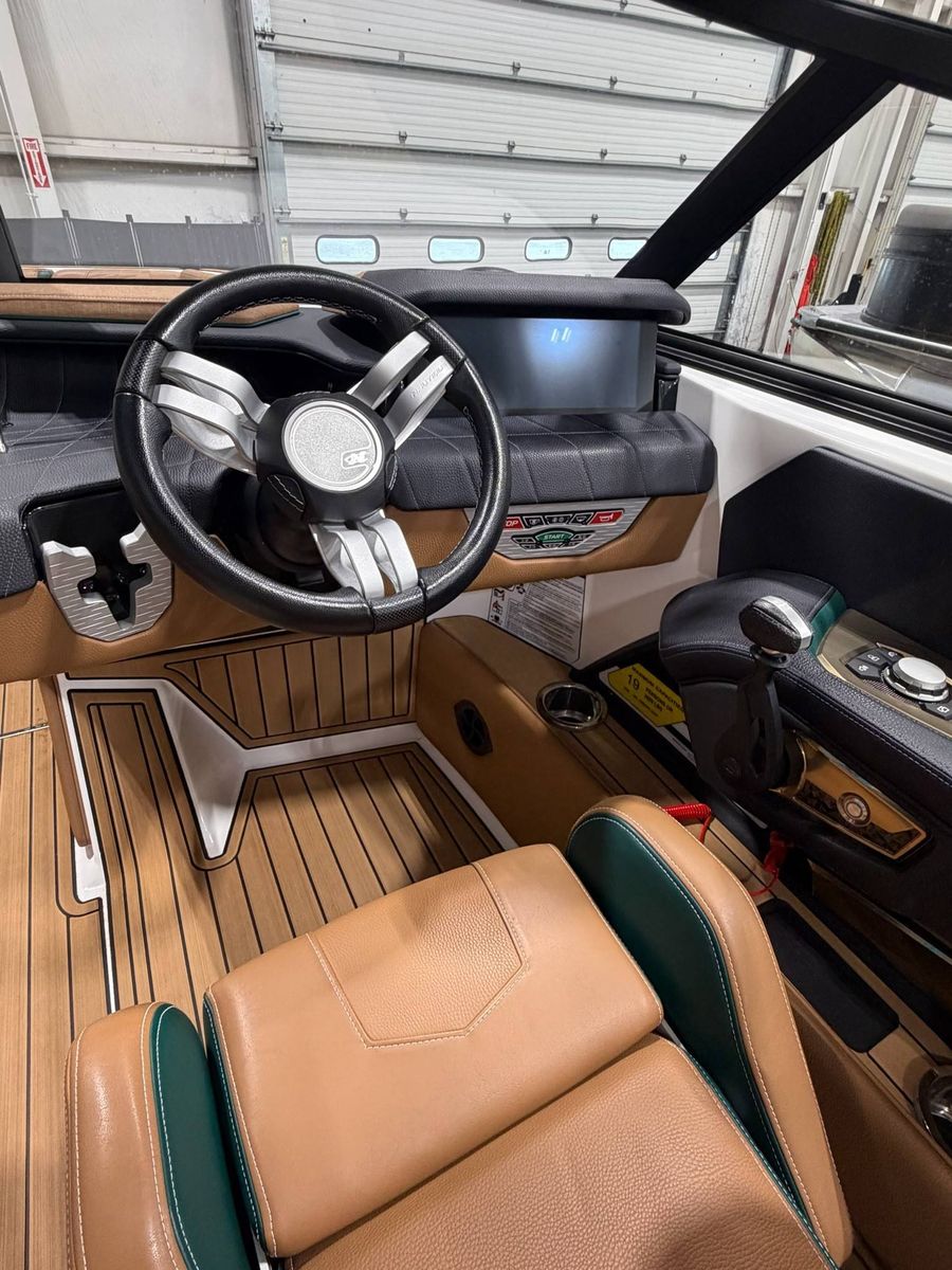 2024 Nautique G25, photo 12 of 21