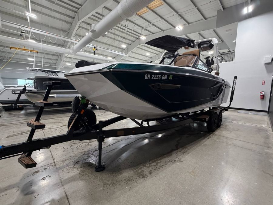 2024 Nautique G25, photo 4 of 21