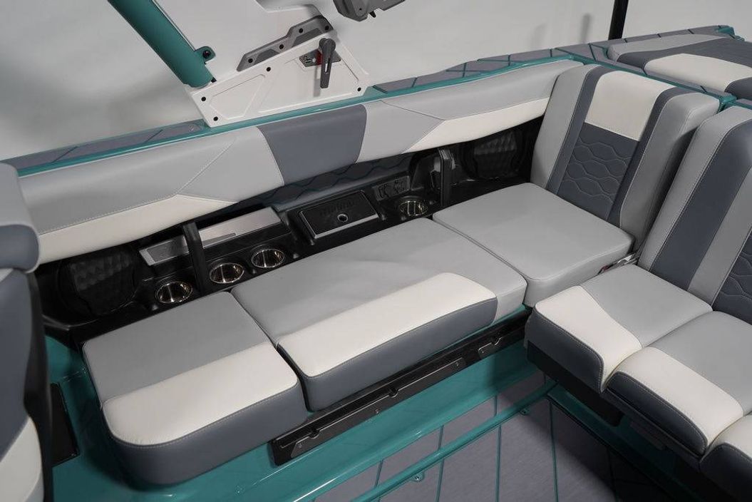 2025 Malibu Boats 23 LSV