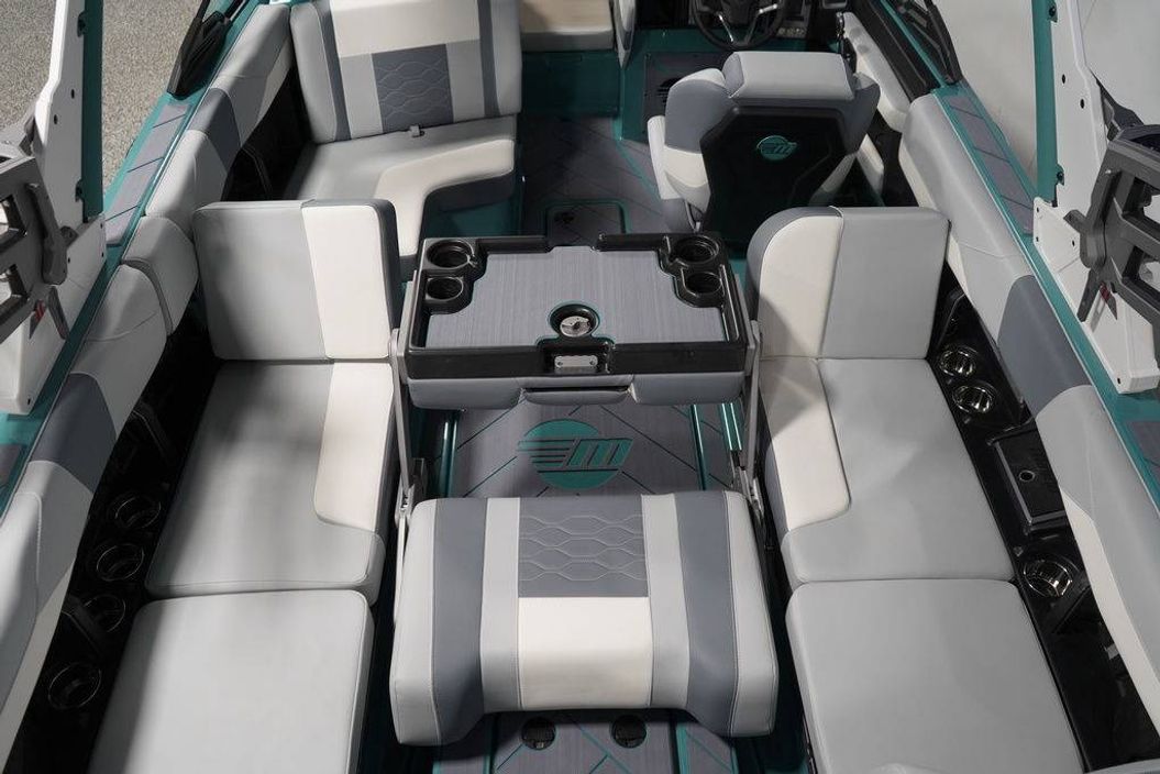 2025 Malibu Boats 23 LSV