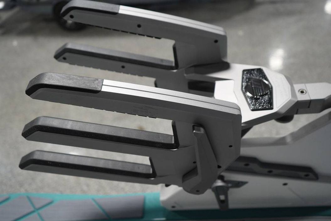 2025 Malibu Boats 23 LSV