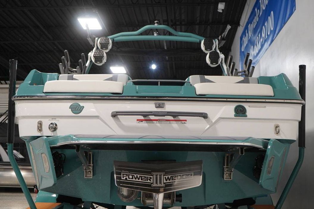 2025 Malibu Boats 23 LSV