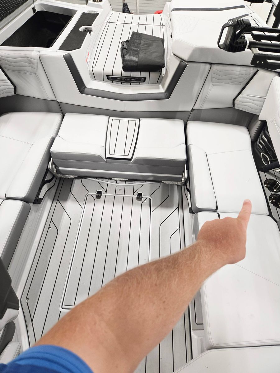 2027 Nautique G21, photo 6 of 12