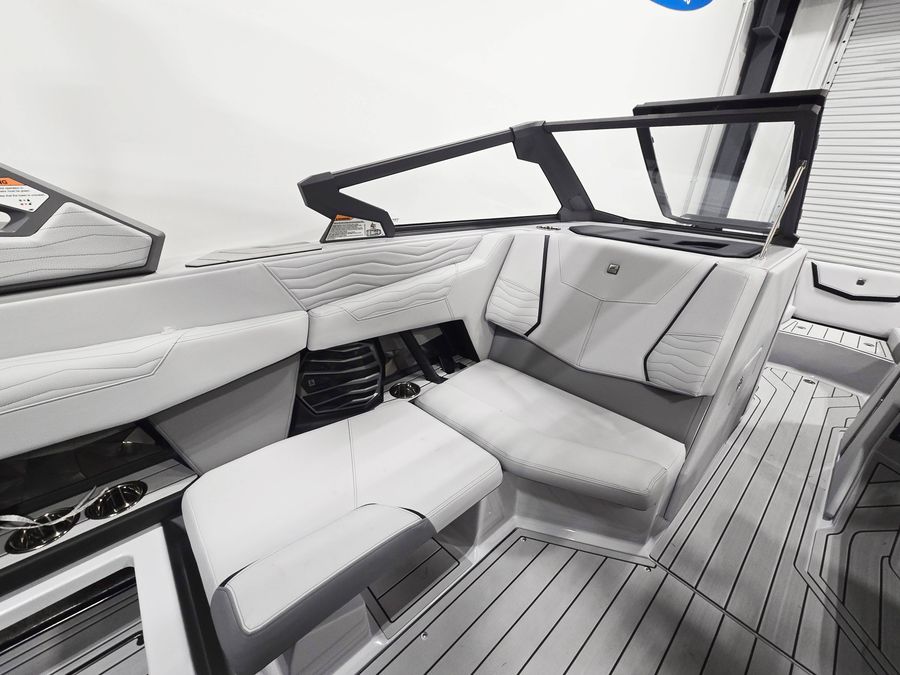2027 Nautique G21, photo 9 of 12