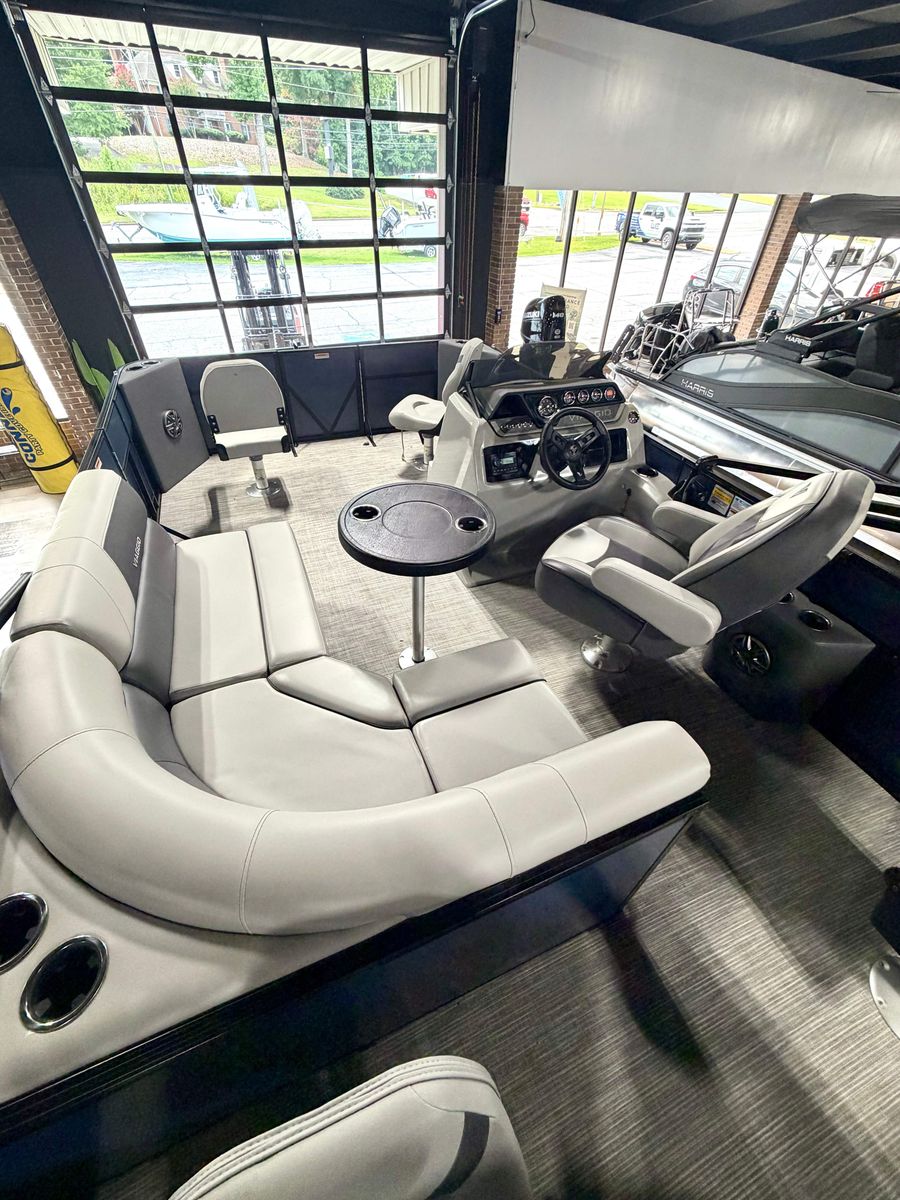 2024 Viaggio V18F, photo 6 of 12