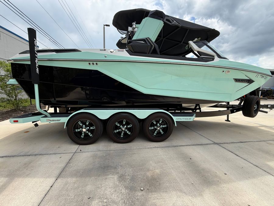 2023 Nautique P23