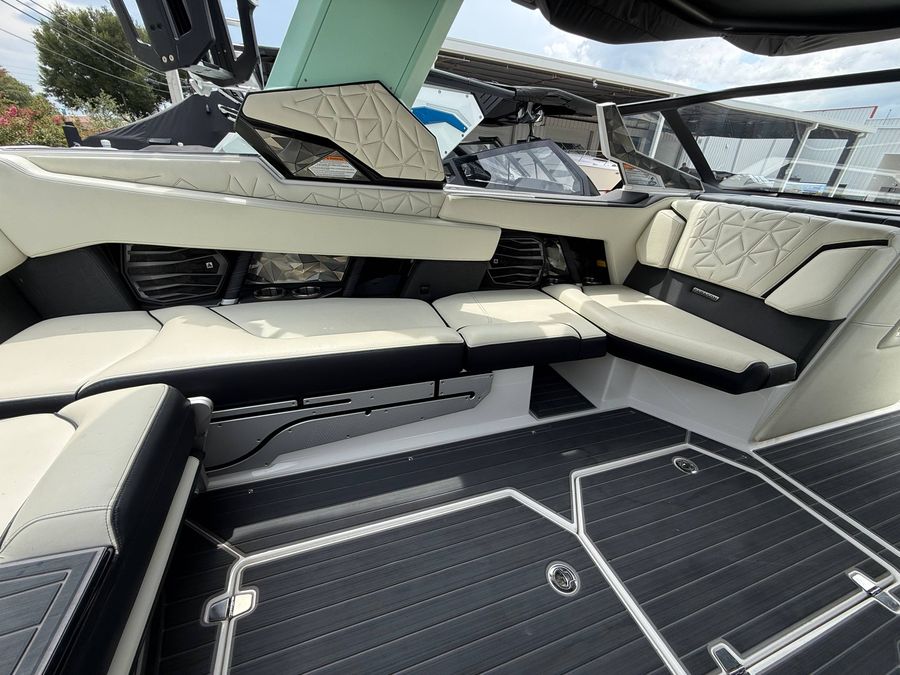 2023 Nautique P23, photo 12 of 14