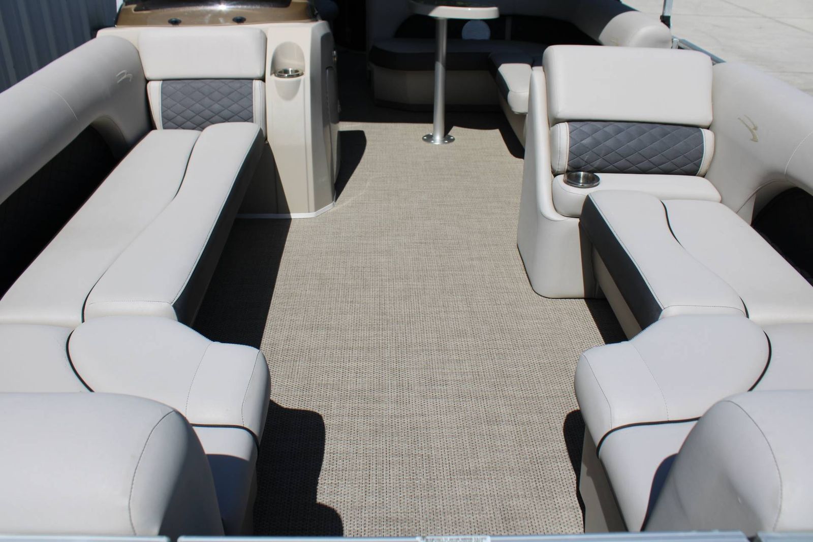 2019 Bennington 22SFX pontoon for sale in Melrose, Florida — photo 6