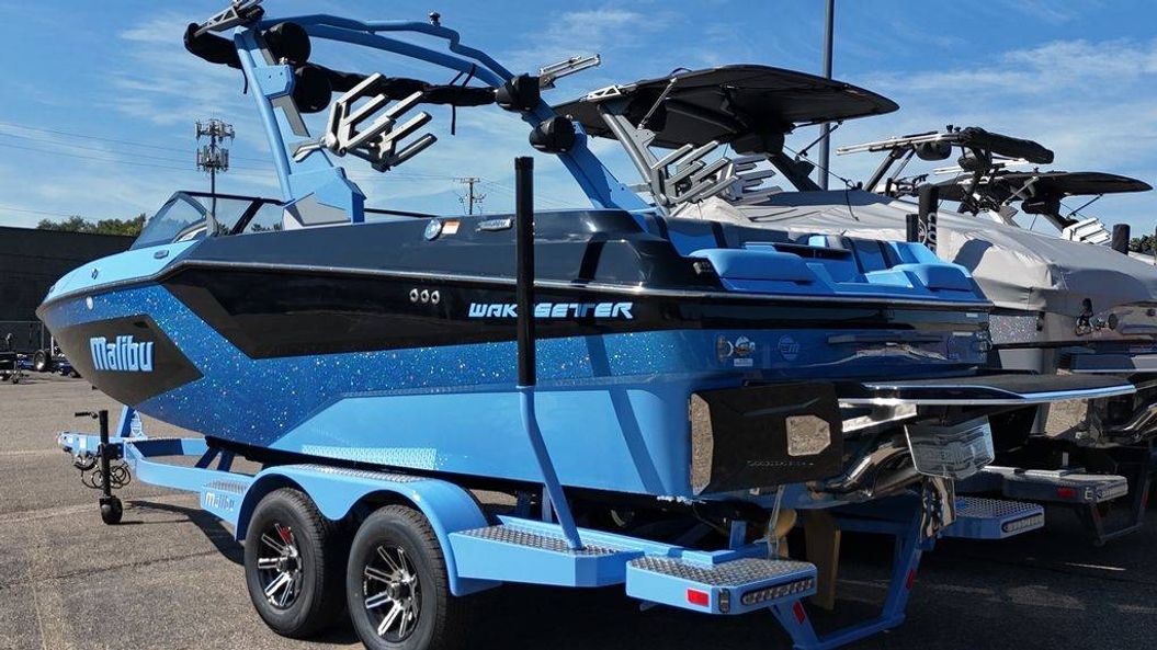 2026 Malibu Boats 22 MXZ
