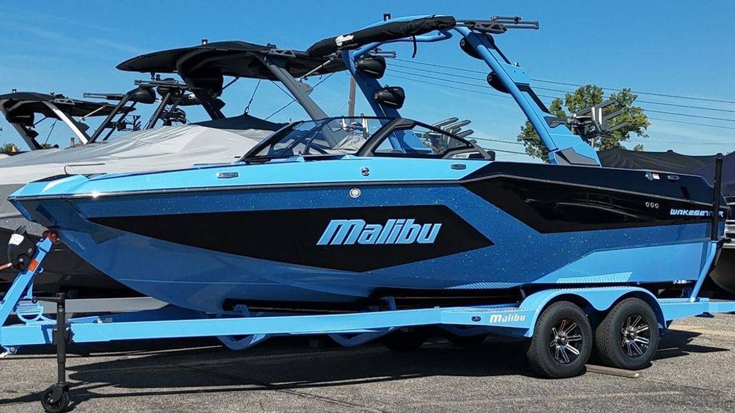 2026 Malibu Boats 22 MXZ