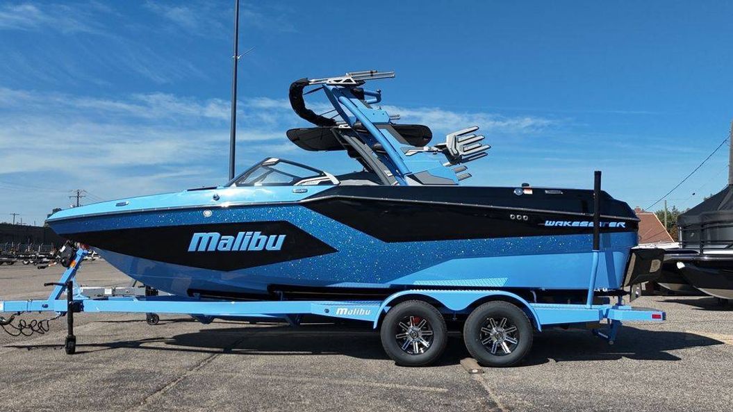 2026 Malibu Boats 22 MXZ