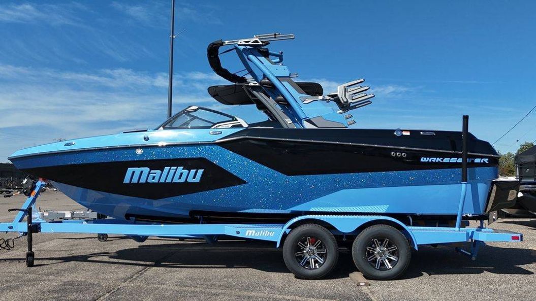 2026 Malibu Boats 22 MXZ