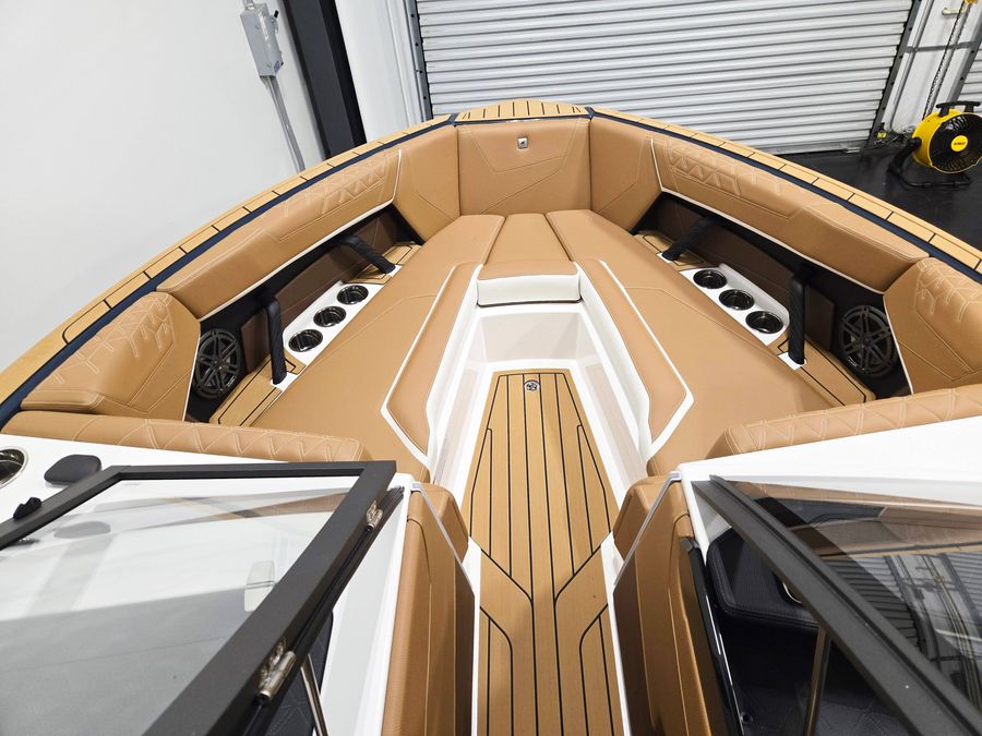 2027 Nautique S25, photo 11 of 15