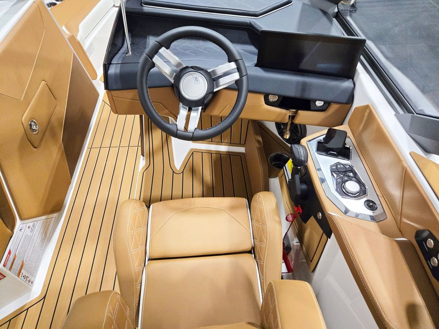 2027 Nautique S25, photo 9 of 15