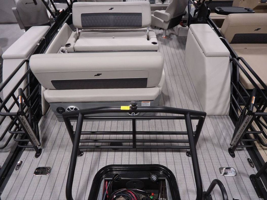2025 Starcraft Marine CX 23 DL