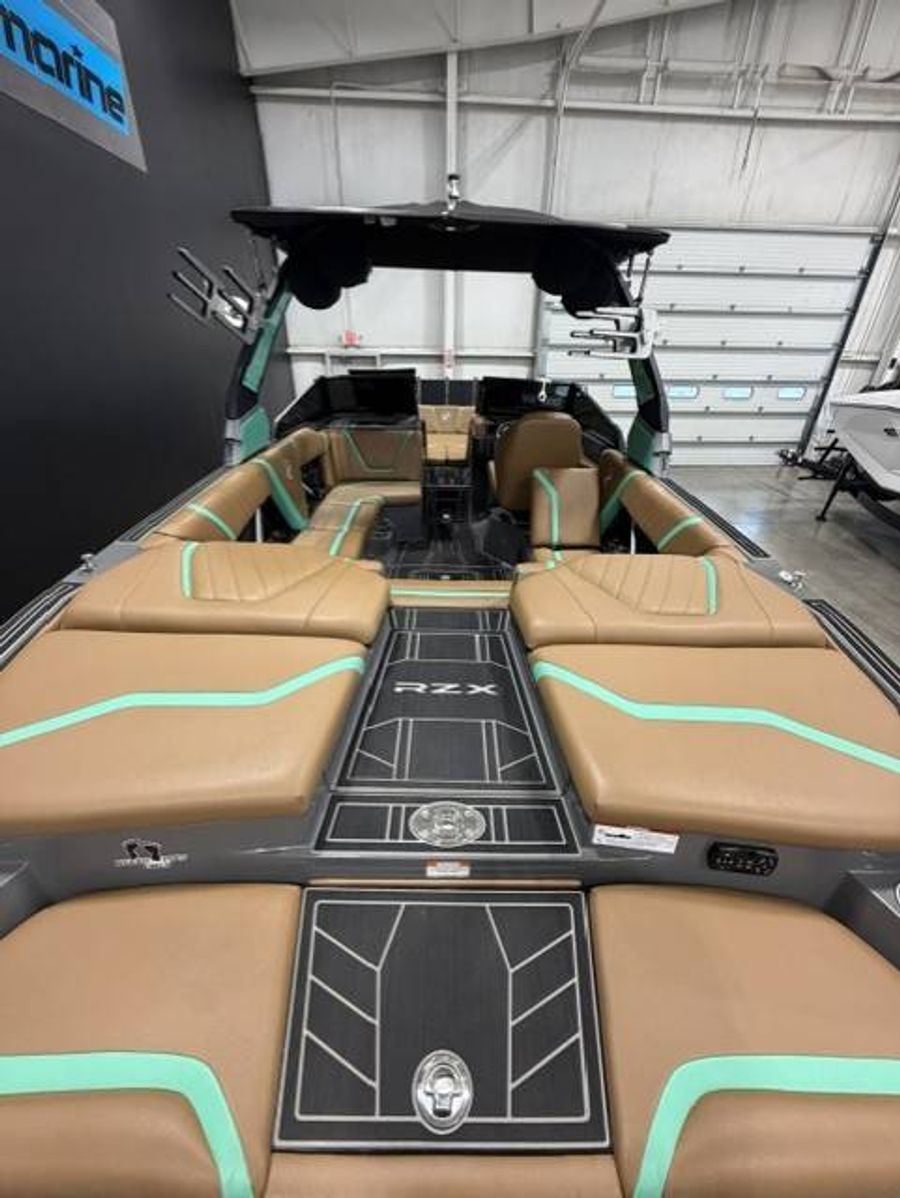 2021 Tige 23RZX, photo 6 of 15