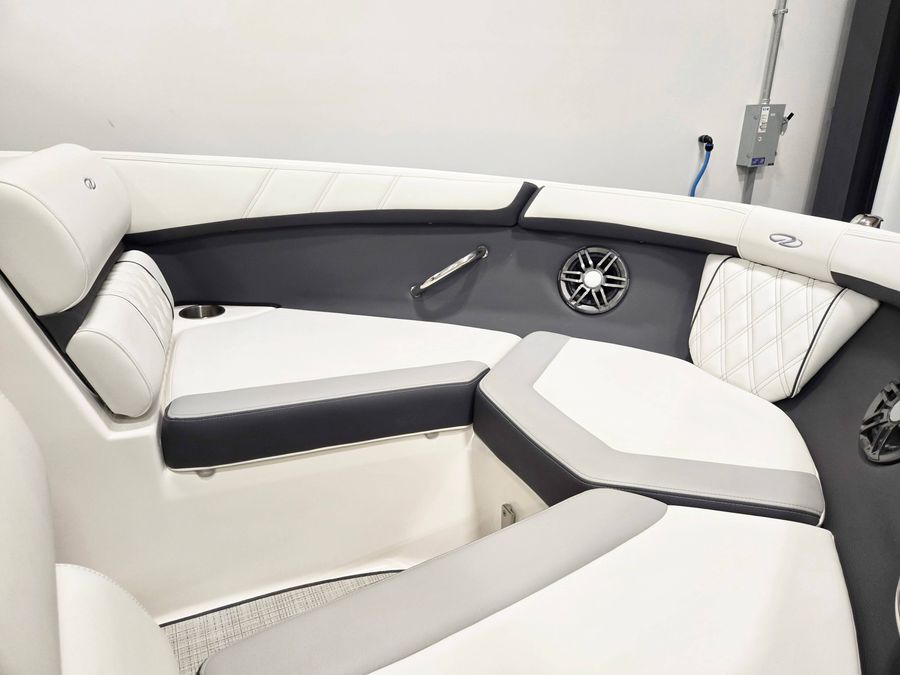 2026 Regal 2000, photo 6 of 8