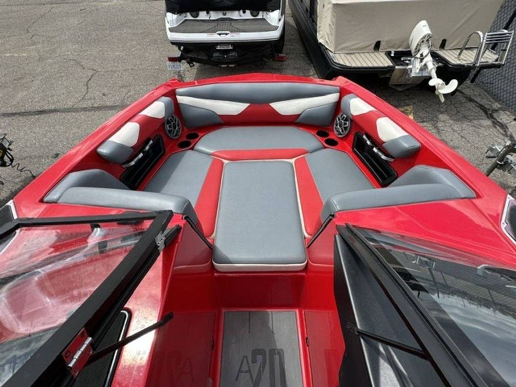 2021 Axis Wake Research A20