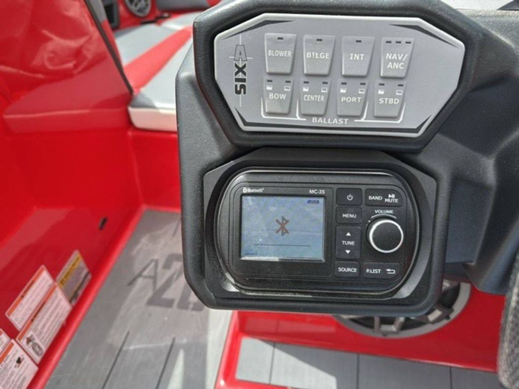 2021 Axis Wake Research A20