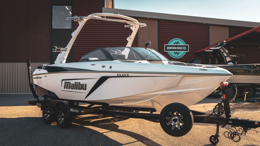2022 Malibu Wakesetter 22 LSV