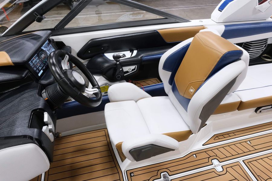 2017 Nautique G23, photo 12 of 28