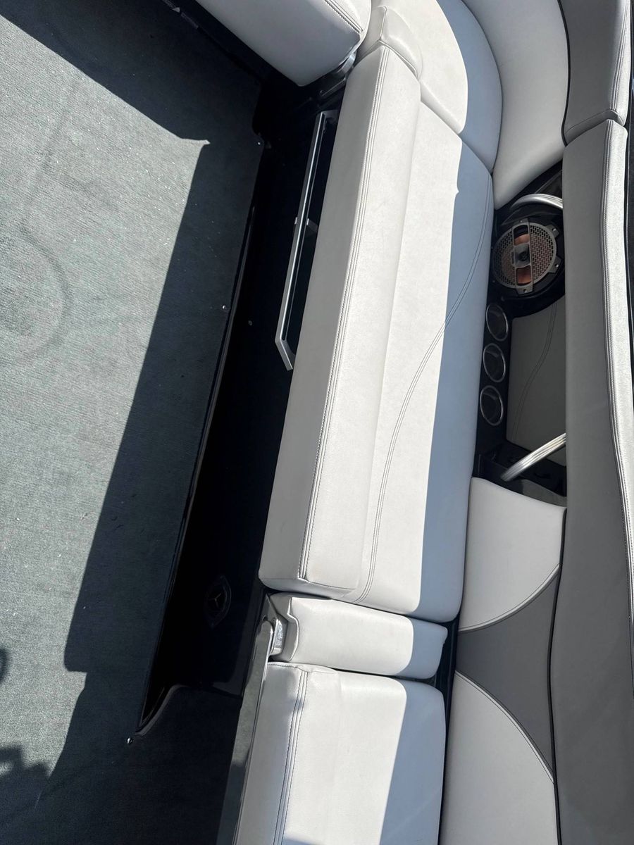 2019 MasterCraft XT25, photo 17 of 17