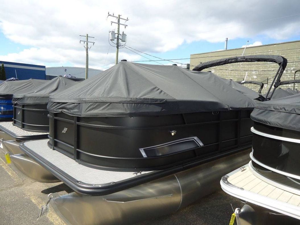 2026 Starcraft Marine EX 22 R