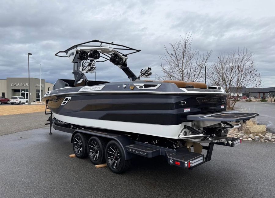 2026 Centurion RI 265, photo 3 of 16