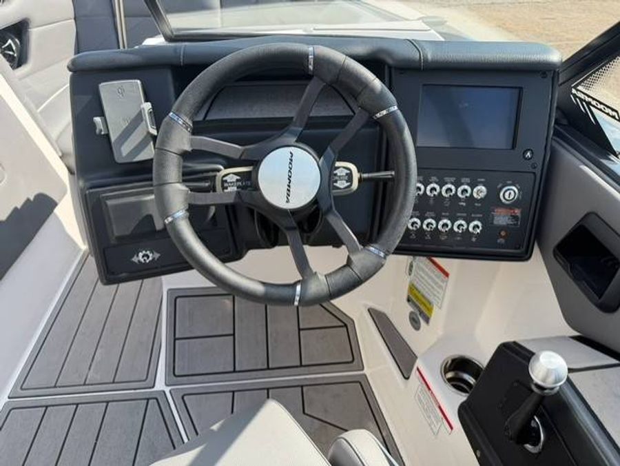 2023 Moomba MoJo, photo 14 of 18