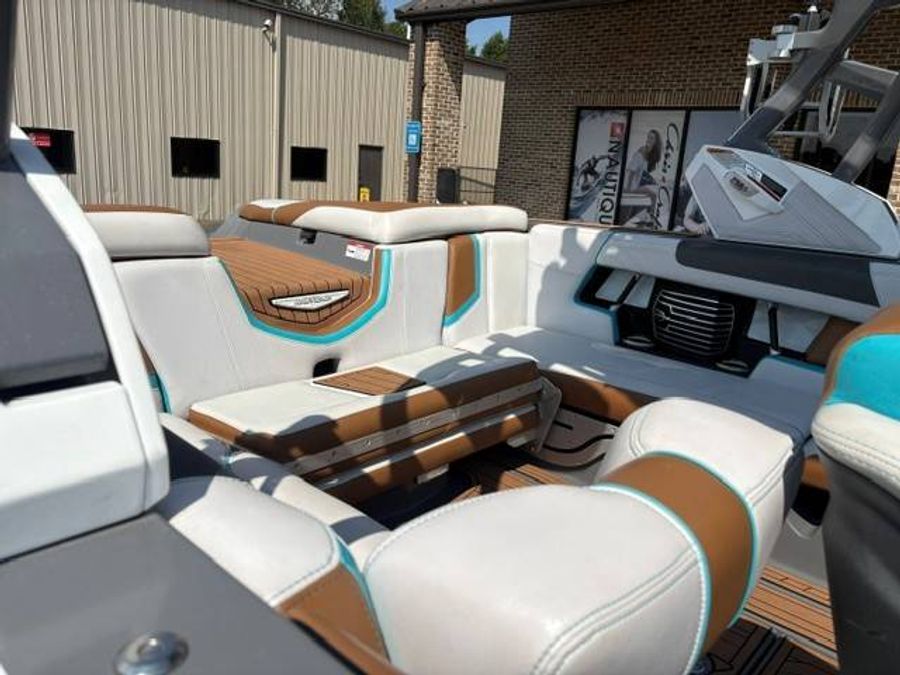 2017 Nautique G23, photo 14 of 15